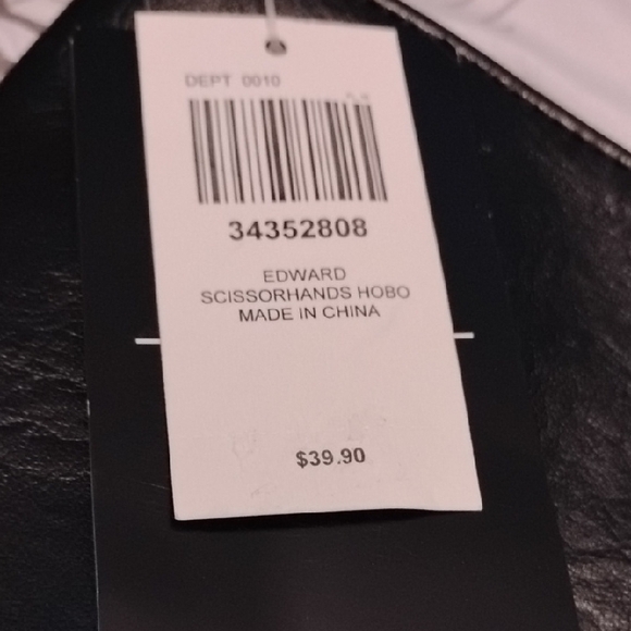 Hot Topic Her Universe Black Shoulder Bag Tote Edward Scissorhands Studs Laces - Picture 9 of 9